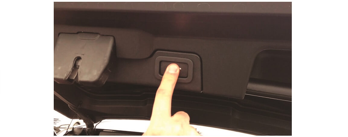 Закрытие двери багажника с кнопки электронного ключа Range Rover Sport (2012 MY)