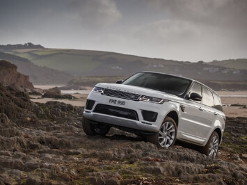 Range Rover Sport (2017 мг)