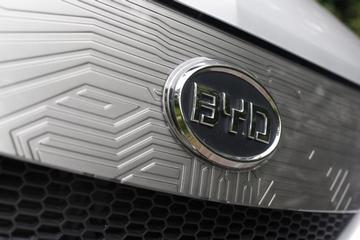 Jaguar Land Rover ведет переговоры с BYD о поставках аккумуляторных батарей
